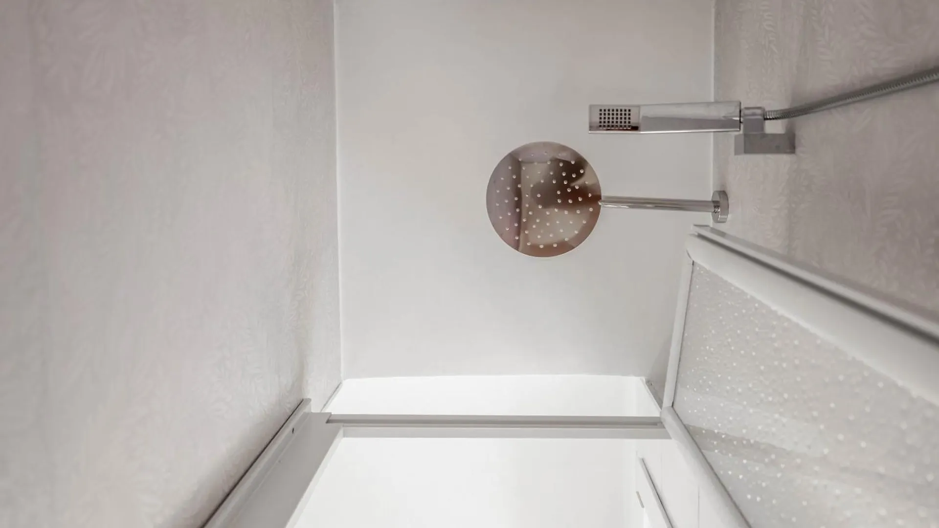 Apartment 4 Twins - Central Room Bari